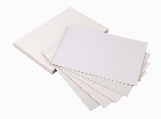 Eenzijdig gecoate, op maat gedrukte kartonnen vellen voor verpakkingsoplossingen