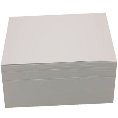 250 gm 300 gm 350 gm Grijzige achterkant bekleed duplex board enkelzijdig voor digitaal afdrukken witte achterkant op aanvraag