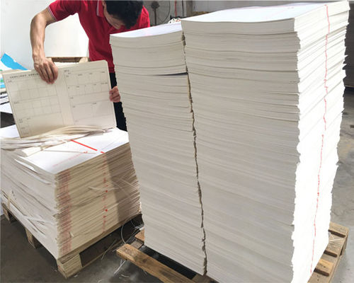 Witte achterzijde duplex papierplaat met eenzijdige coating voor offsetdrukken