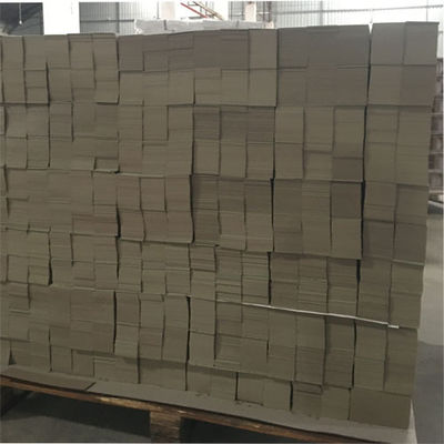 Recycled Cardboard Pulp Grijzige witte achterzijde Duplex kartonpapier bedekt voor offset afdrukken