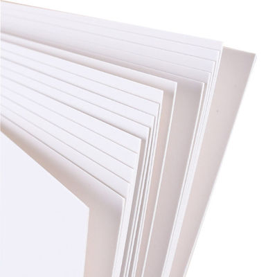 80 Gsm 700x1000 mm Glanzend papier C2S Kunstpapier Wit kleur Hoge stijfheid